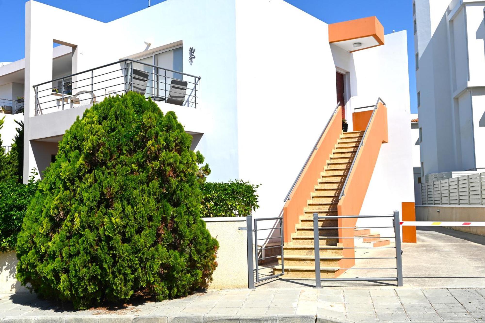 Отдыхайте С Удовольствием Pafos Dış mekan fotoğraf